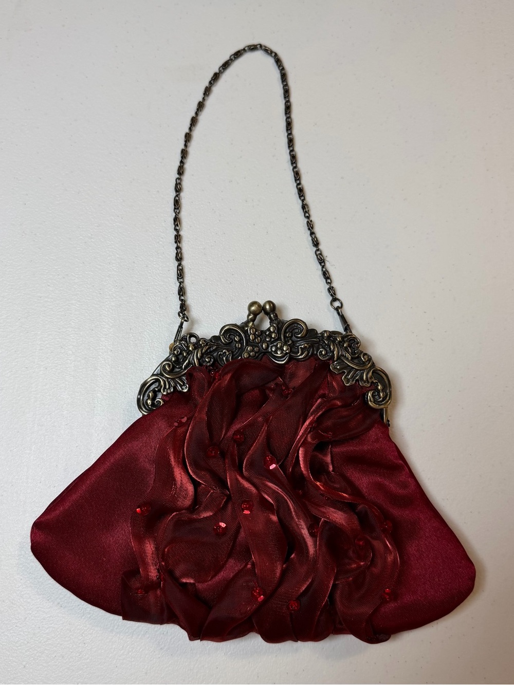 Red Satin Evening Clutch Bag with Ornate Silver Frame - Picture 2 of 6